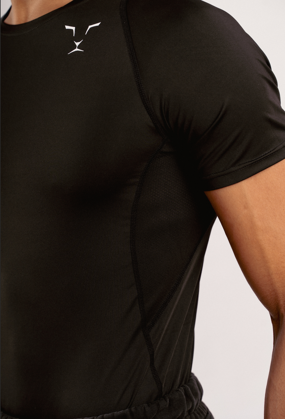 T-Shirt compression CARBON - Noir