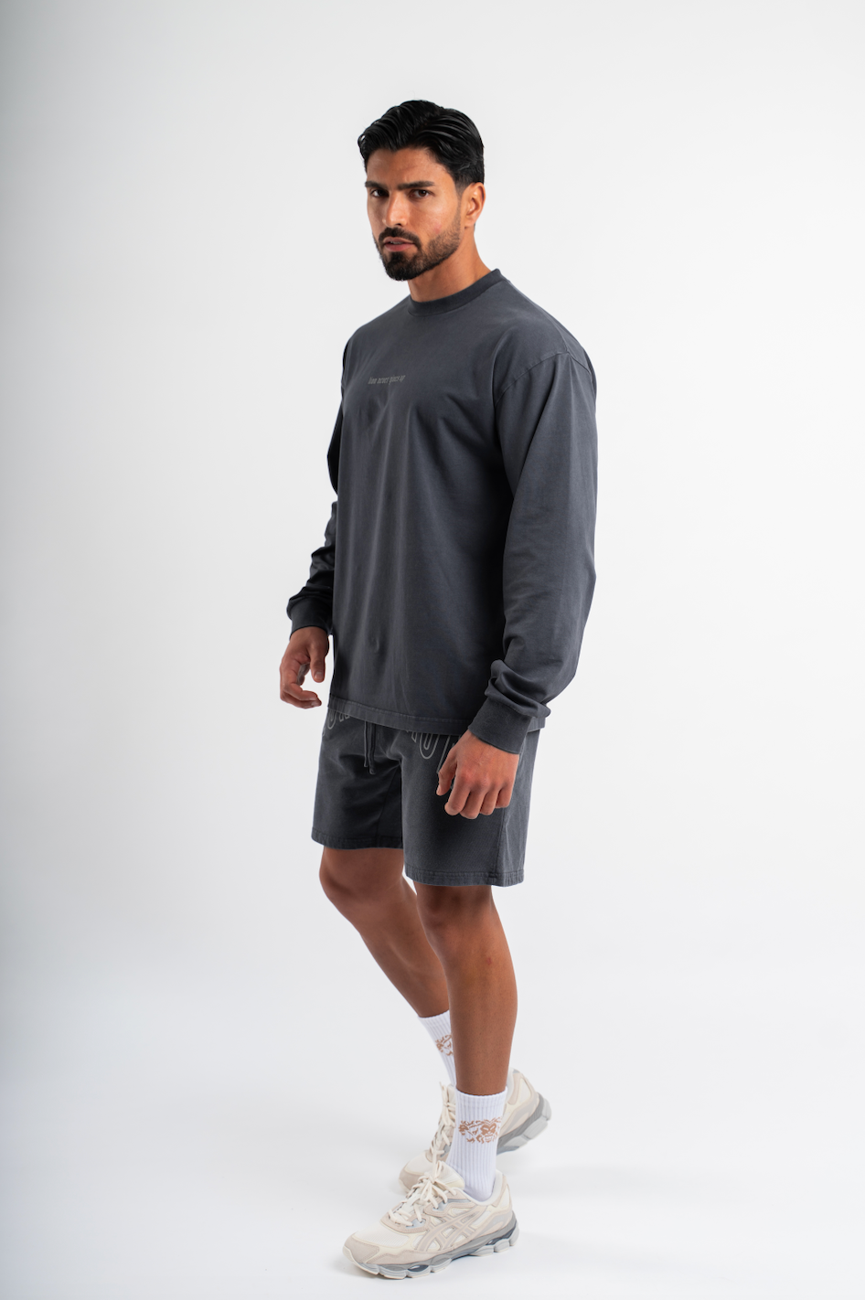 T-Shirt Manches Longues Gris Foncé - Oversize