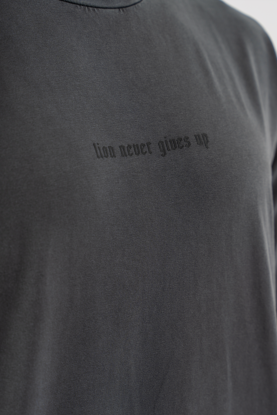T-Shirt LNGU Gris Foncé - Oversize